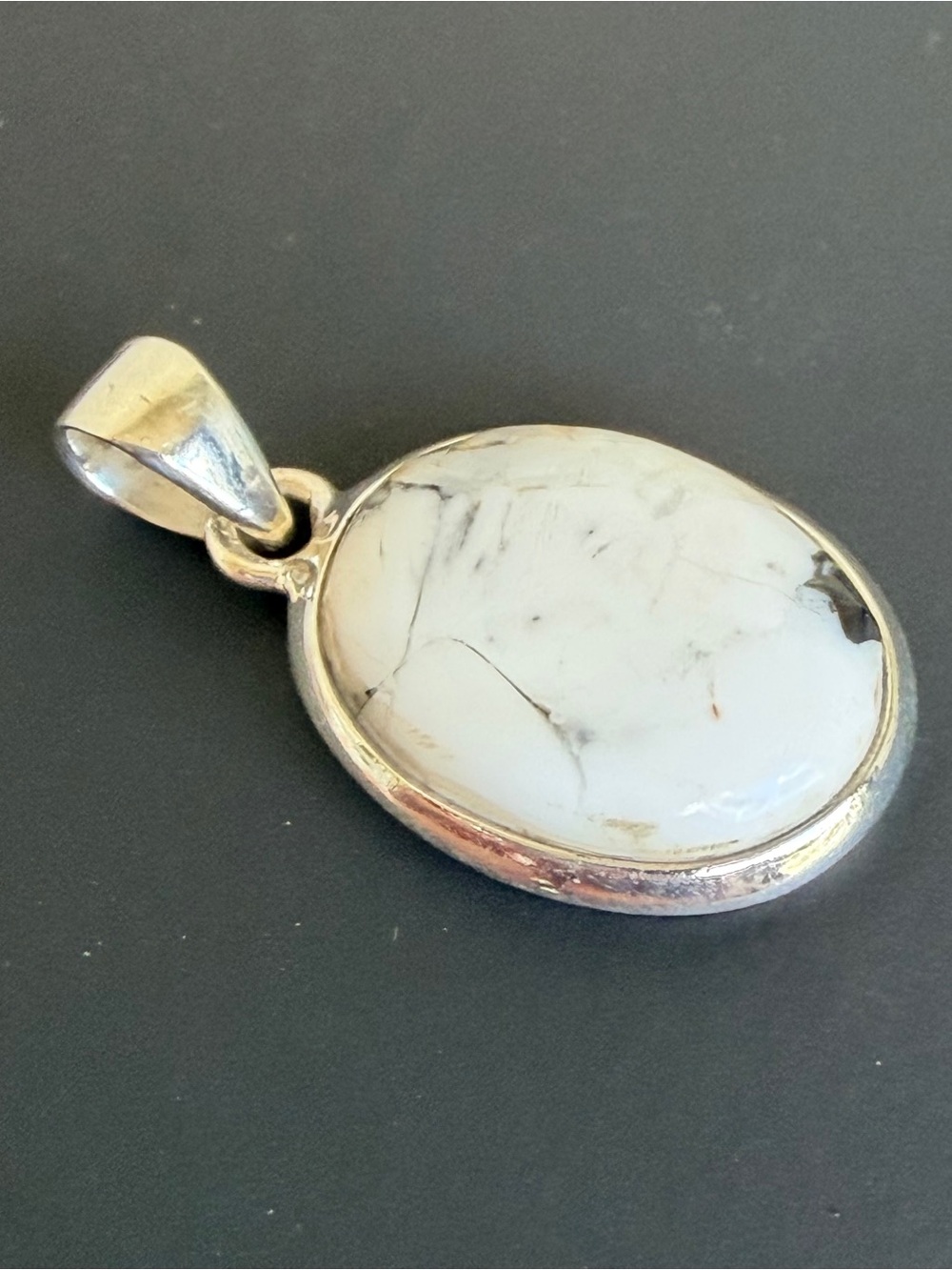 925 Sterling Silver White Buffalo Oval Pendant - Picture 8 of 12